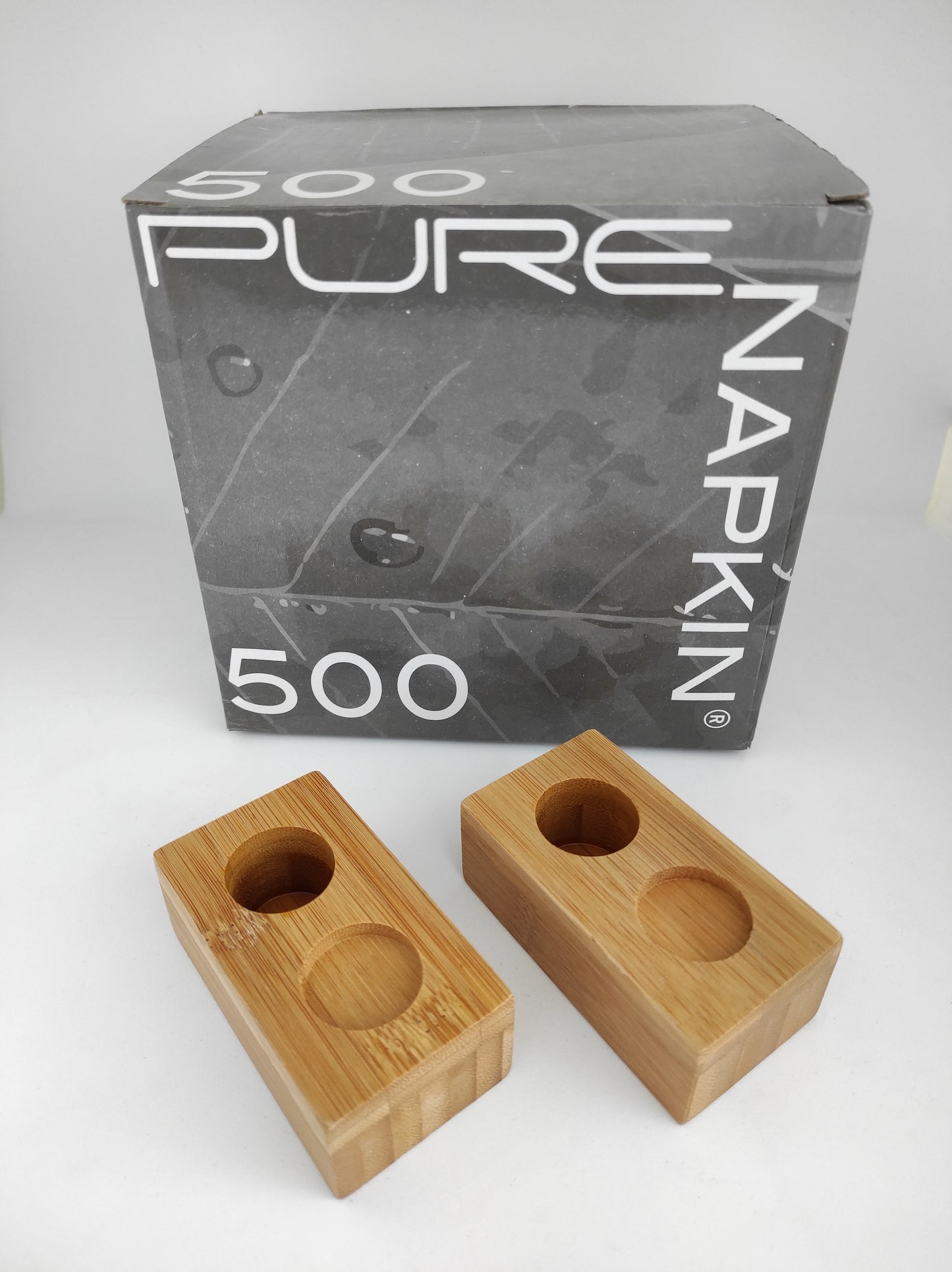 Pure Napkin 500 + 2 Bamboo + Essence East